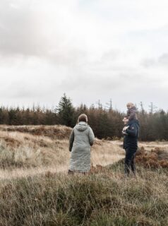 Søde Nora med mor og far på en kold efterårsdag i november sidste år. 

#fotograf #fotografering #børnefotograf #børnefotografering #familiefotograf #familiefotografering #fotografsønderjylland #fotografjylland #fotografsyddanmark
